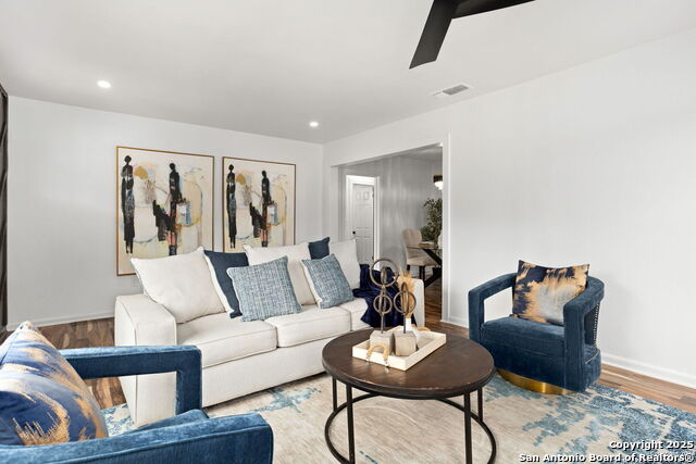 Image 6 of 23 For 2927 New Braunfels