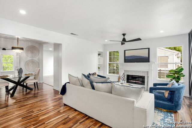 Image 7 of 23 For 2927 New Braunfels