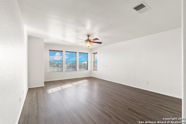 Image 11 of 17 For 11101 Baywave