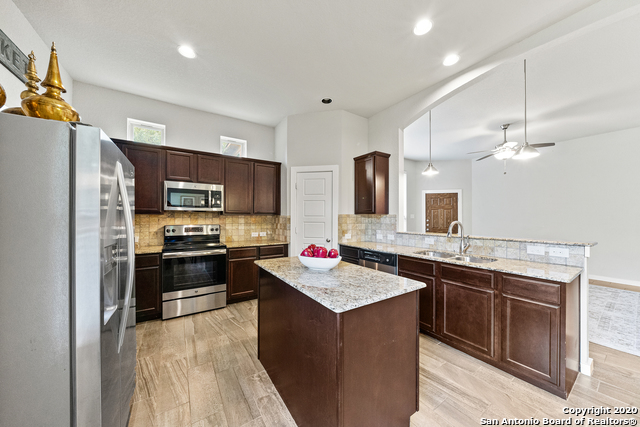 Image 14 of 25 For 7106 Faith Way  102