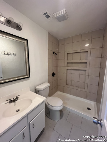 Image 12 of 14 For 3329 Turnabout