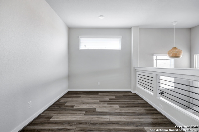 Image 14 of 30 For 7910 Needle