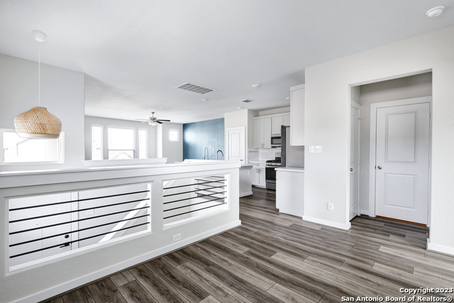 Image 15 of 30 For 7910 Needle