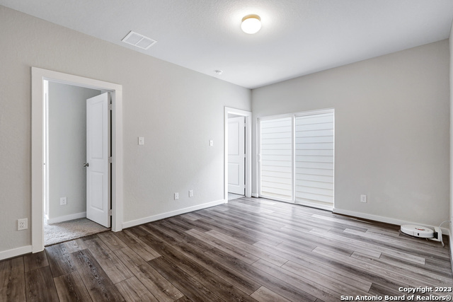 Image 27 of 30 For 7910 Needle