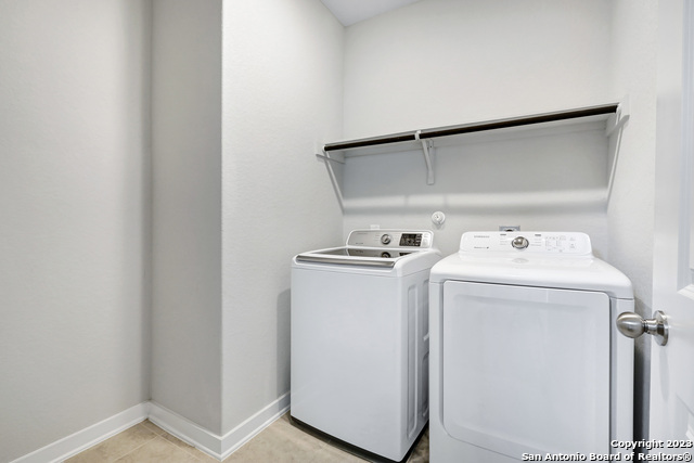 Image 28 of 30 For 7910 Needle