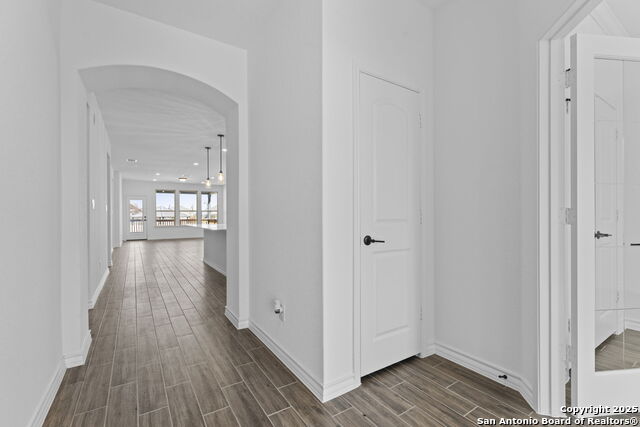 Image 2 of 26 For 4007 Paddock Trl