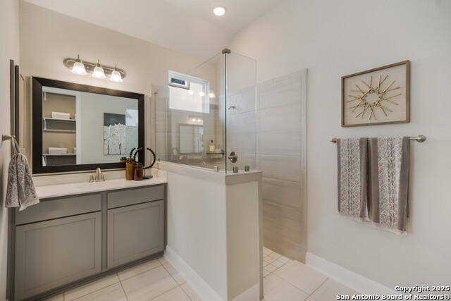 Image 18 of 21 For 811 Niebla Creek