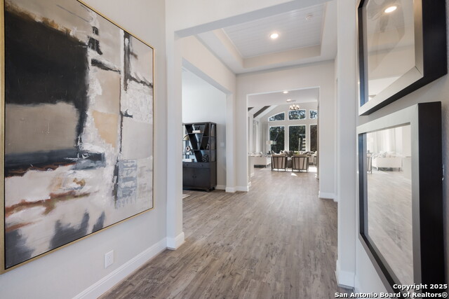 Image 8 of 21 For 811 Niebla Creek