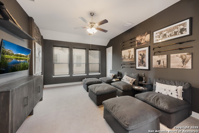 Image 9 of 21 For 811 Niebla Creek