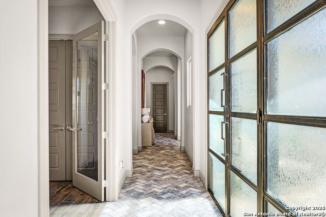 Image 11 of 39 For 2447 Wallaby Circle