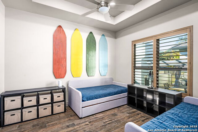 Image 16 of 39 For 2447 Wallaby Circle