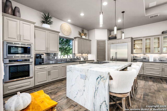 Image 3 of 39 For 2447 Wallaby Circle