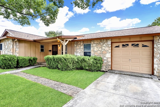 Image 4 of 19 For 1004 Gettysburg