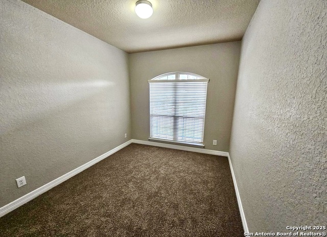 Image 8 of 14 For 729 Community