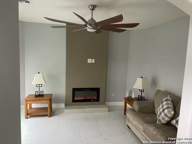 Image 9 of 10 For 1161 Fm 2030