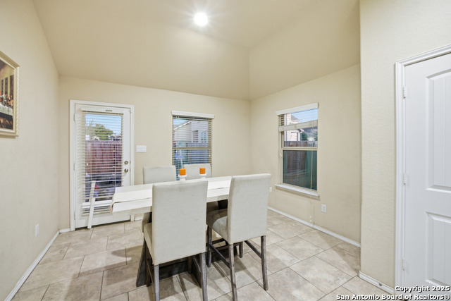 Image 11 of 30 For 3406 Candlepass