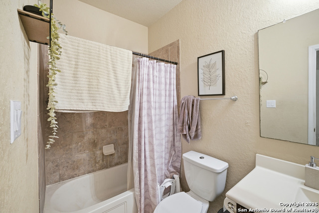 Image 15 of 30 For 3406 Candlepass