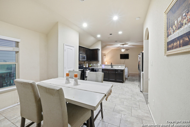 Image 8 of 30 For 3406 Candlepass