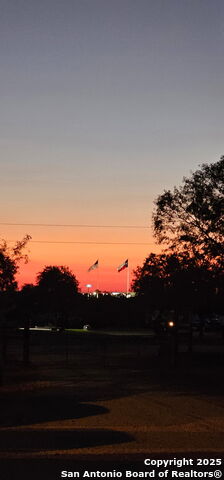 Image 17 of 17 For 275 Trail W