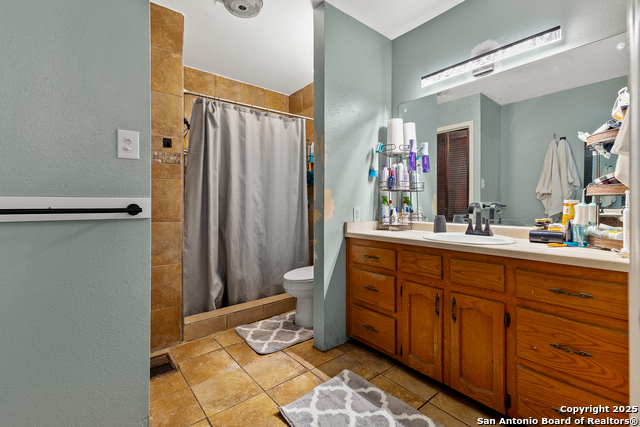 Image 12 of 32 For 9658 Foster S