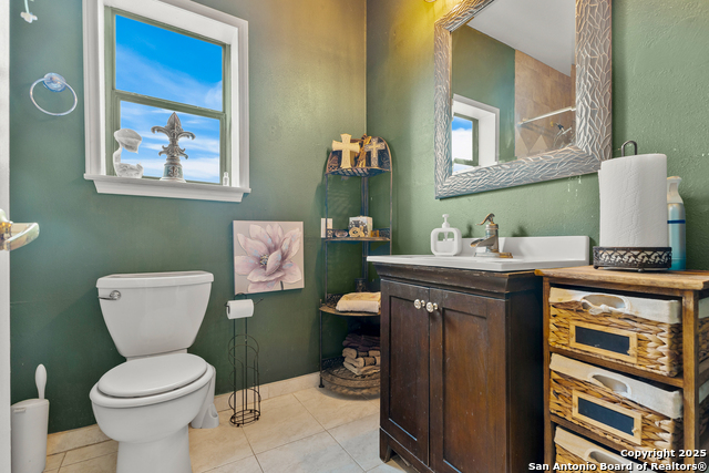 Image 14 of 32 For 9658 Foster S