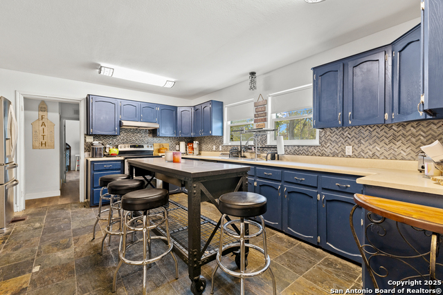 Image 9 of 32 For 9658 Foster S