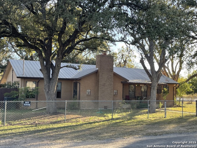 Image 4 of 4 For 15986 Keller