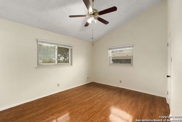 Image 17 of 28 For 4907 Babson