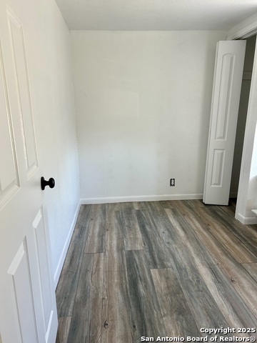 Image 6 of 8 For 1128 Fm 3175