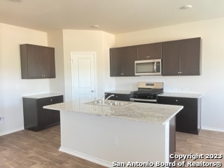 Image 6 of 21 For 5246 Scoria Trail