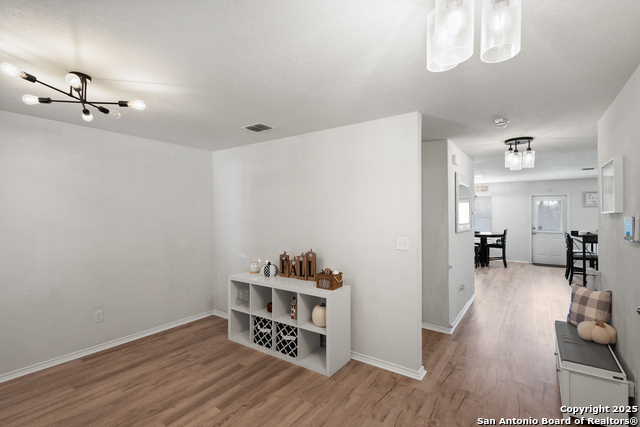 Image 4 of 31 For 11818 Wildcat Cv