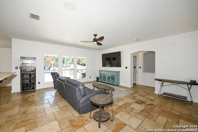 Image 18 of 32 For 13607 Stagecoach Run