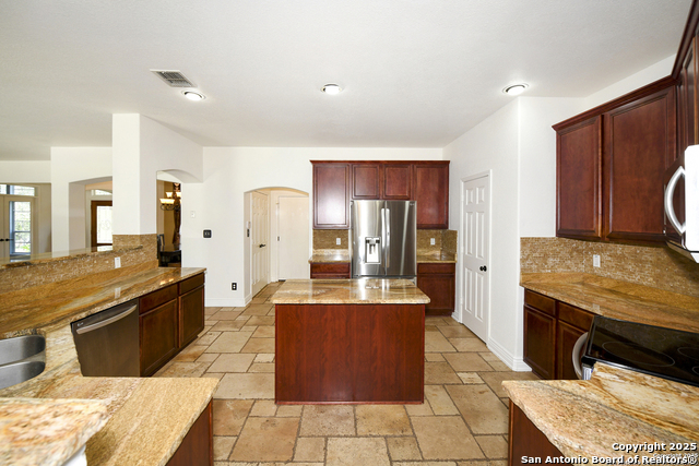 Image 28 of 32 For 13607 Stagecoach Run