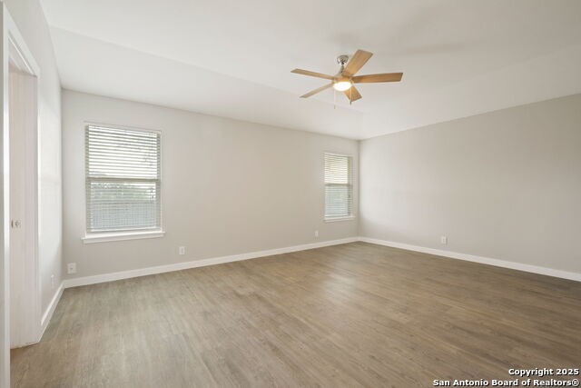 Listing photo id 17 for 1102 Cougar Country