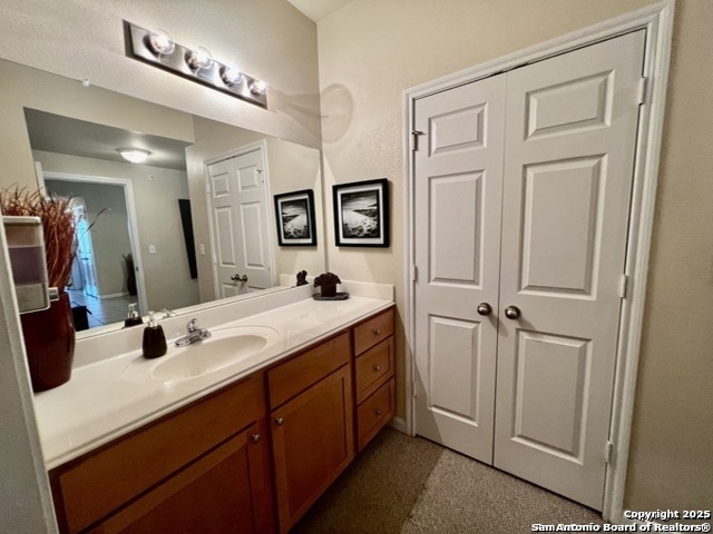 Image 14 of 27 For 6160 Eckhert Rd 1721