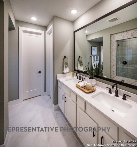 Listing photo id 16 for 383 White Oak