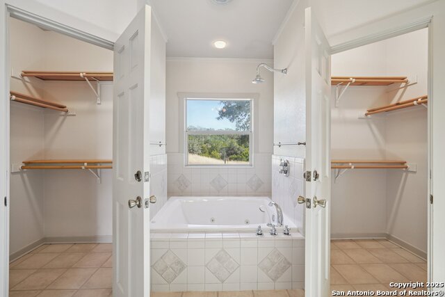 Listing photo id 15 for 174 Cedar Rock Trail