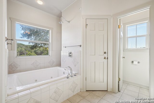 Listing photo id 16 for 174 Cedar Rock Trail