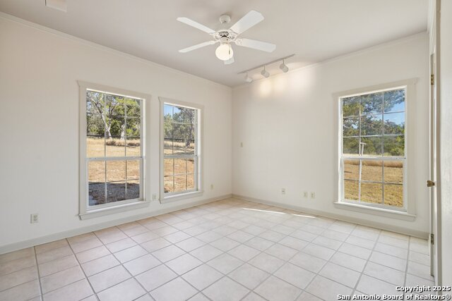 Listing photo id 18 for 174 Cedar Rock Trail