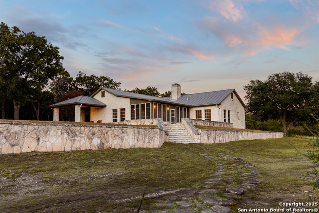 Listing photo id 27 for 174 Cedar Rock Trail