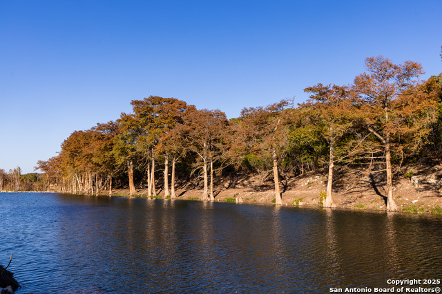 Listing photo id 33 for 174 Cedar Rock Trail