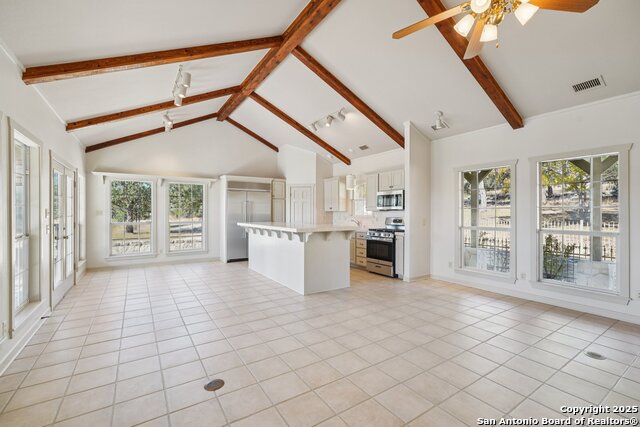 Listing photo id 3 for 174 Cedar Rock Trail