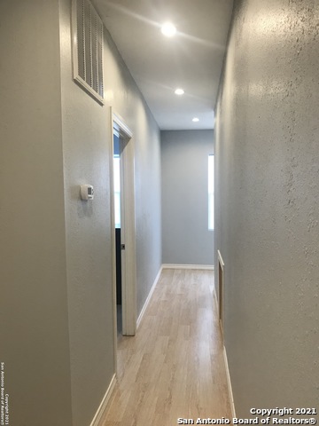 Image 10 of 14 For 729 Clay Ridge