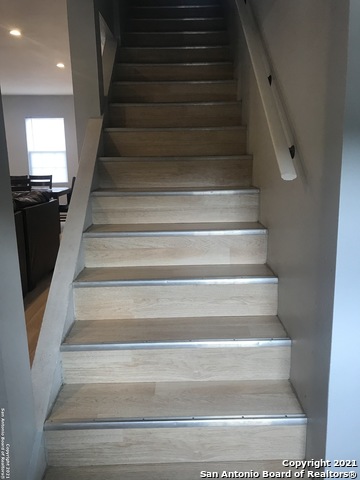 Image 7 of 14 For 729 Clay Ridge