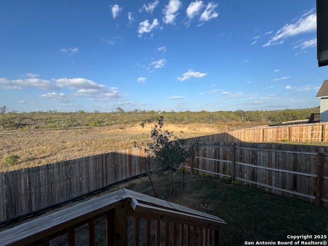 Listing photo id 14 for 9127 Coronal Rings