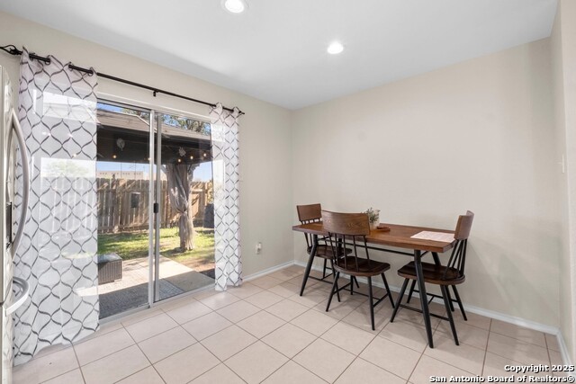 Image 5 of 13 For 6627 Port Elizabeth