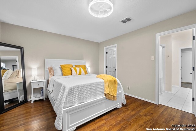 Image 9 of 13 For 6627 Port Elizabeth