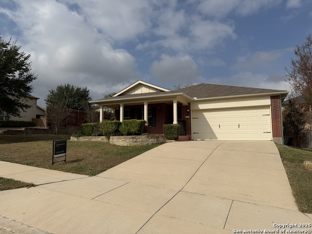 Listing photo id 0 for 5408 Columbia Dr