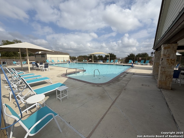 Listing photo id 30 for 5408 Columbia Dr