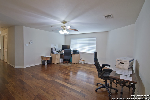 Image 25 of 38 For 1530 Pheasant Rdg